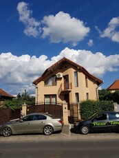 Vand casa proprietate personala, zona centrala Sibiu