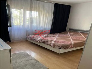 Vanzare apartament 4 camere colentina