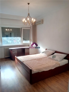 Apartament 4 camere de inchiriat UNIVERSITATE - Bucuresti