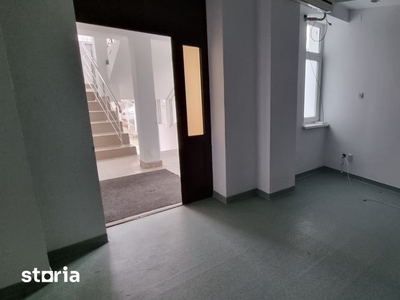 Apartament cu vedere la mare si parcare privata, langa plaja