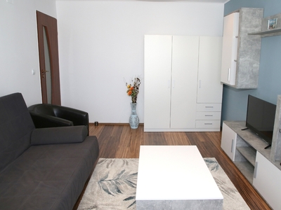 Apartament 3 camere decomandate de închiriat Sibiu Cireșica