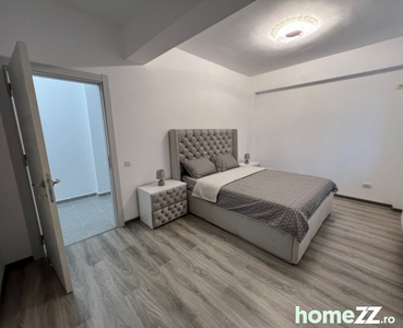 Apartament cu 2 camere decomandat | Mobilat