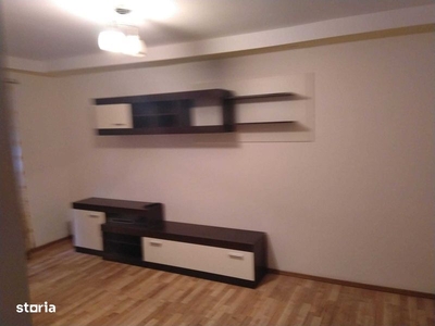 Apartament de inchiriat