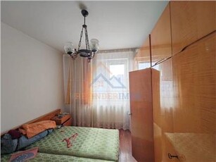 Apartament 2 camere de vanzare Titan Piata Minis