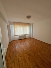 Apartament 2 camere semidecomandat P/4 zona Bul Timisoara