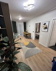 Apartament 2 camere , zona Eroilor , Floresti