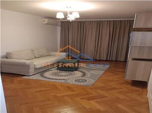 Apartament 3 camere de vanzare Titan Salajan