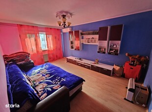 Vand apartament 3 cam/Aradului