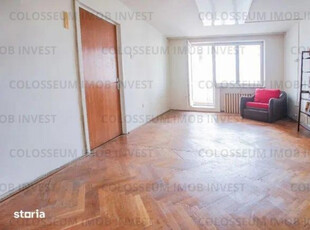 Apartament cu 3 camere - zona Grivitei