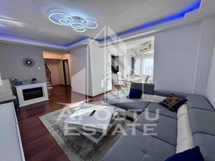 Apartament tip penthouse cu 5 camere pe doua nivele