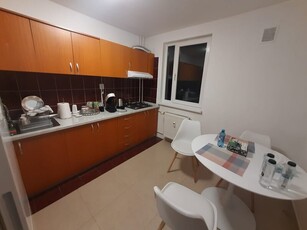 Inchiriere apartament 2 camere Drumul Taberei, Raul Doamnei