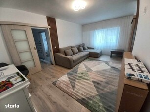 De vanzare apartament 4 camere etaj 2