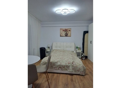 VANZARE APARTMENT 3 CAMERE | ZONA ANDROACHE