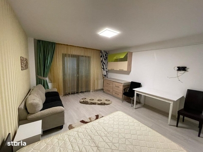 De vanzare apartament 3 camere, spatios in Targu Jiu