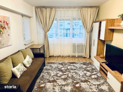 Apartament de vanzare 3 camere decomandate, 74 mp utili, str. Bucegi,