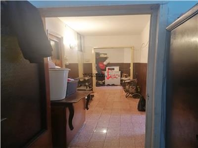 Apartament 2 camere decomandat, et.8, 55mp, bl.1982, Basarabia Chisinau