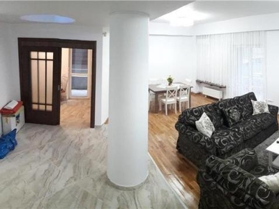 APARTAMENT 4 CAMERE