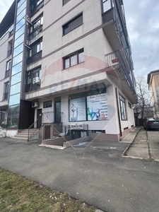 Spatiu comercial 50 mp inchiriere in Bloc de apartamente, Vrancea, Focsani, Central