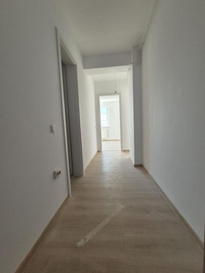 2 Camere Doar 7 Apartamente In Bloc