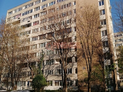 Apartament 2 camere Alexandru Obregia, str. Straduintei