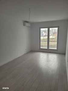 Apartament cu 3 camere si parcare, in zona centrala Borhanci