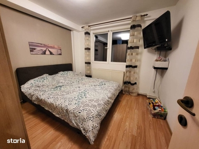 Vand Apartament cu 2 camere, decomandat, in Tudor Bld. 1 Decembrie