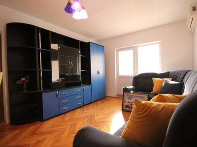 Apartament 2 camere,la 10 minute de Iulius Mall