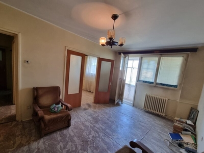 Apartament 3 camere Drumul Taberei, Metrou Valea Ialomitei