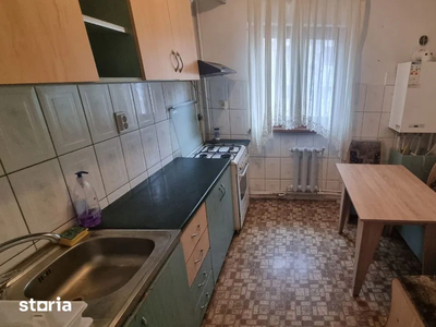 Apartament 3 camere George Enescu de vanzare