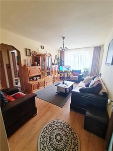 Apartament 3 camere, Grivitei