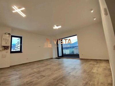 Apartament 3 camere, intermediar, zona Noua, Brasov