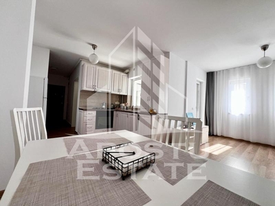 Apartament 3 camere, loc de parcare, centrala proprie, River Residence