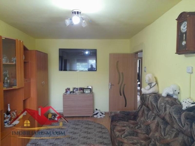 Apartament 3 camere Semaforului