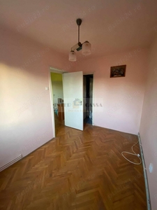 Apartament 3 camere Tudor str. Moldovei