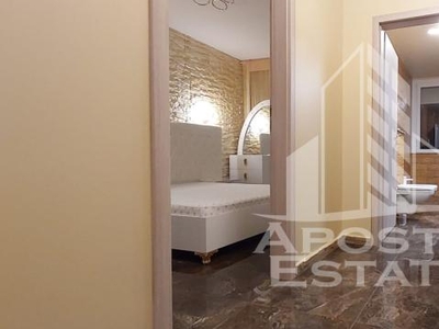 Apartament cu 2 camere in zona 300