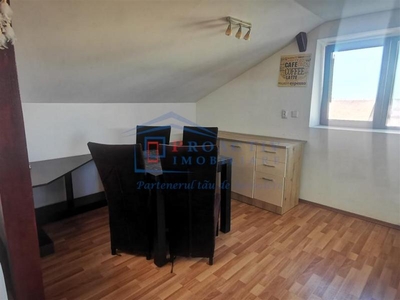 Apartament cu 3 camere, Obcini, 3C4057