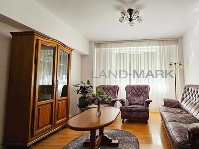 APARTAMENT DEOSEBIT 4 CAMERE CU VEDERE SPRE PARCUL BOTANIC