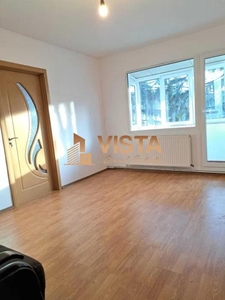Apartament renovat cu 2 camere in Astra, Brasov