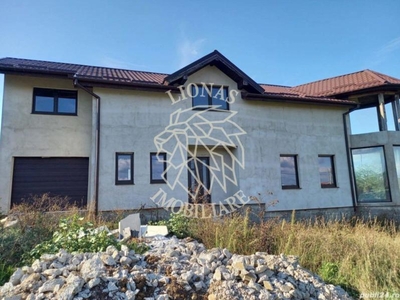 Casa cu 5 camere-teren 1500 mp-garaj-livada-Frata 40 km Cluj-Napoca