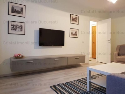 Inchiriez apartament 3 camere in zona Aparatorii Patriei, cu loc de parcare si AC.