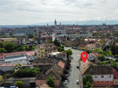 De vanzare casa individuala cu 230 mp utili si 720 mp teren langa Centrul Istoric din Sibiu
