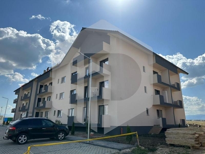 Selimbar | Apartament 2 camere Balcon -Total Decomandat | Etaj 3