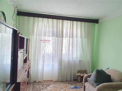 Vand apartament 2 camere, et 2, CT, oras Marasesti