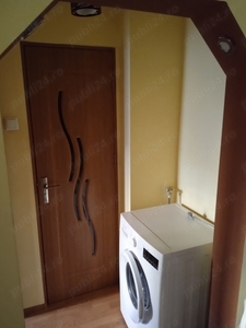 Vând apartament cu 2 camere!