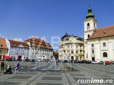 Spatiu comercial de inchiriat 84 mp utili in Sibiu Piata Mare