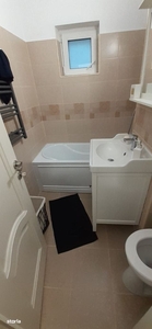 Apartament cu doua camere spatios