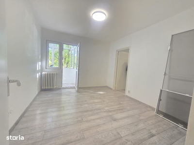 Apartamet 2 camere, etaj 1, balcon 7 m, zona Radu Negru