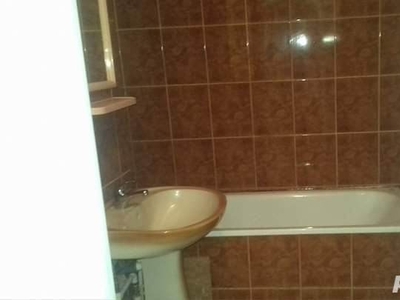 Apartament 2 camere de inchiriat