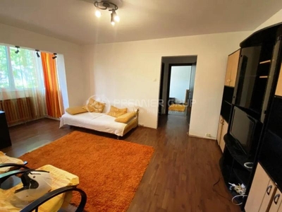 Apartament 2 camere, Podu Ros, 52mp