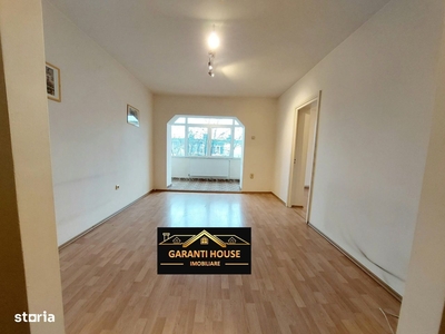 George Cosbuc, apartament cu 2 camere + garaj, 58 500€ negociabil